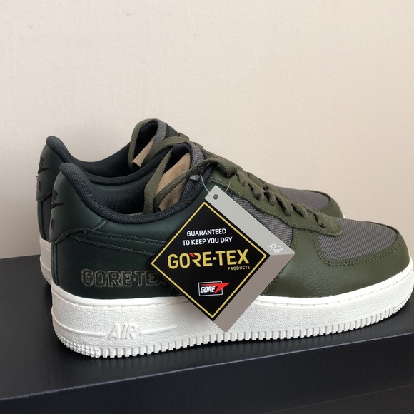 NIKE AIR FORCE 1 GTX SNEAKERS - Picture 2 of 9